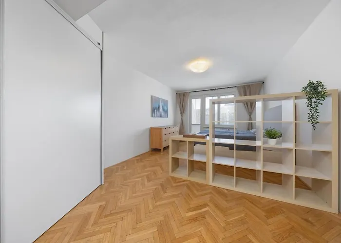 アパート Quiet And Cozy In Old Town - Free Parking *