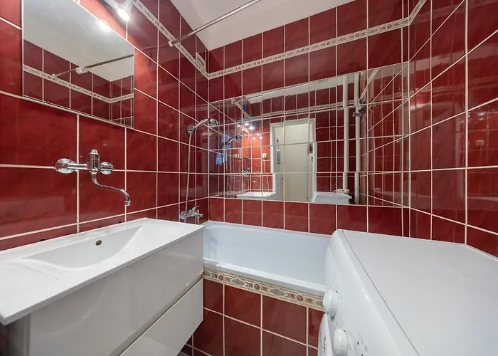 Апартаменты Quiet And Cozy In Old Town - Free Parking