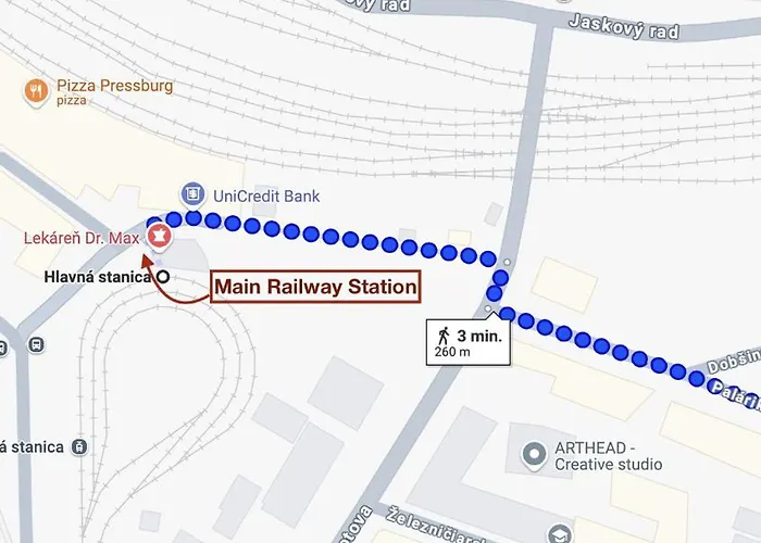 Апартаменты Quiet And Cozy In Old Town - Free Parking Братислава