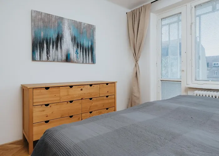 Quiet And Cozy In Old Town - Free Parking Appartement *