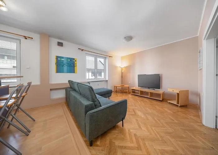 Quiet And Cozy In Old Town - Free Parking Bratislava