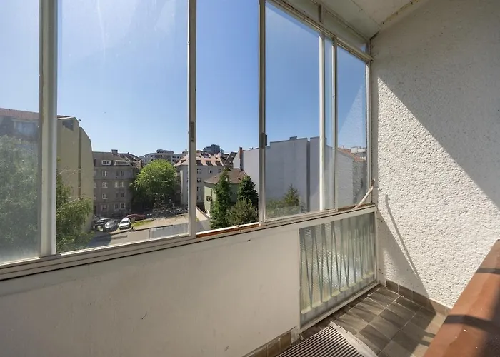 Quiet And Cozy In Old Town - Free Parking Bratislava